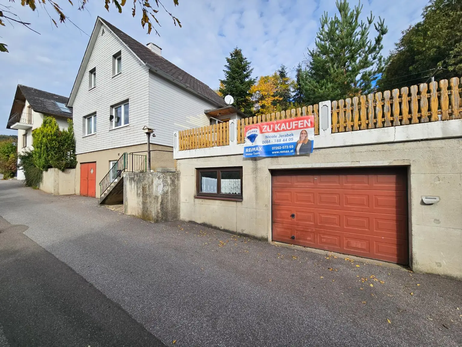 Einfamilienhaus mit herrlichem Ausblick in ruhiger Siedlungslage