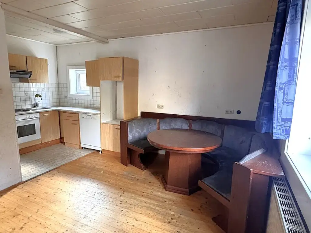 MEHRPARTEIENHAUS IN NEUBERG - BAURECHTSANGEBOT