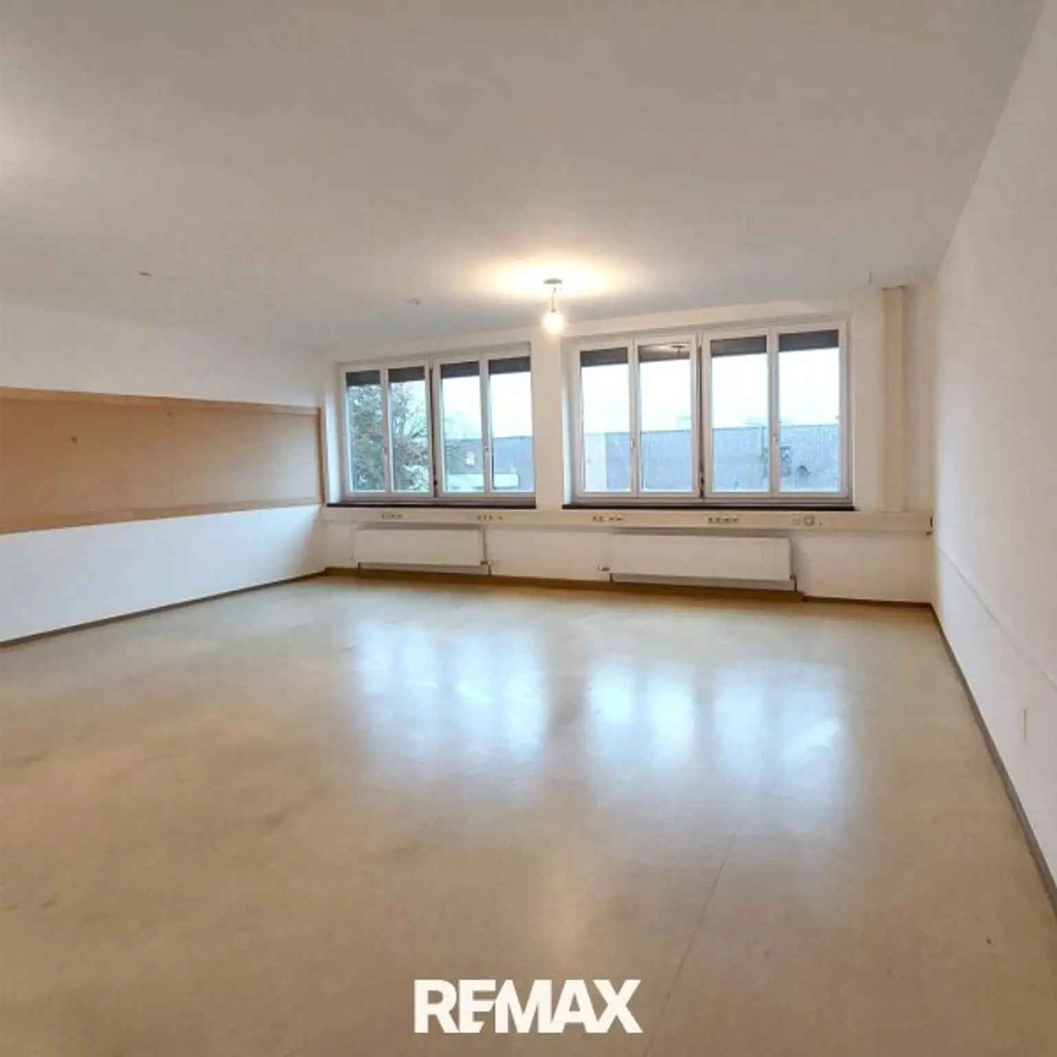 Büro OG