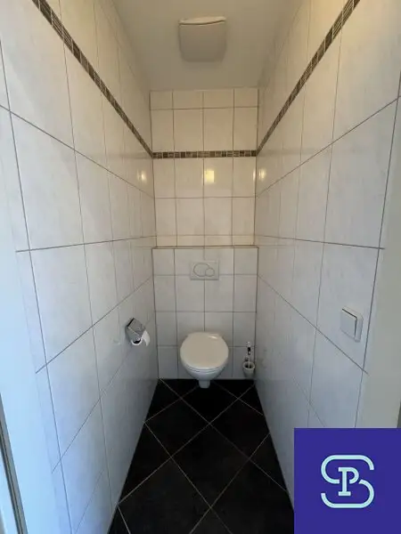 Provisionsfrei: Moderner 60m² Neubau mit 12m² Terrasse/Loggia und Einbauküche – 1140 Wien