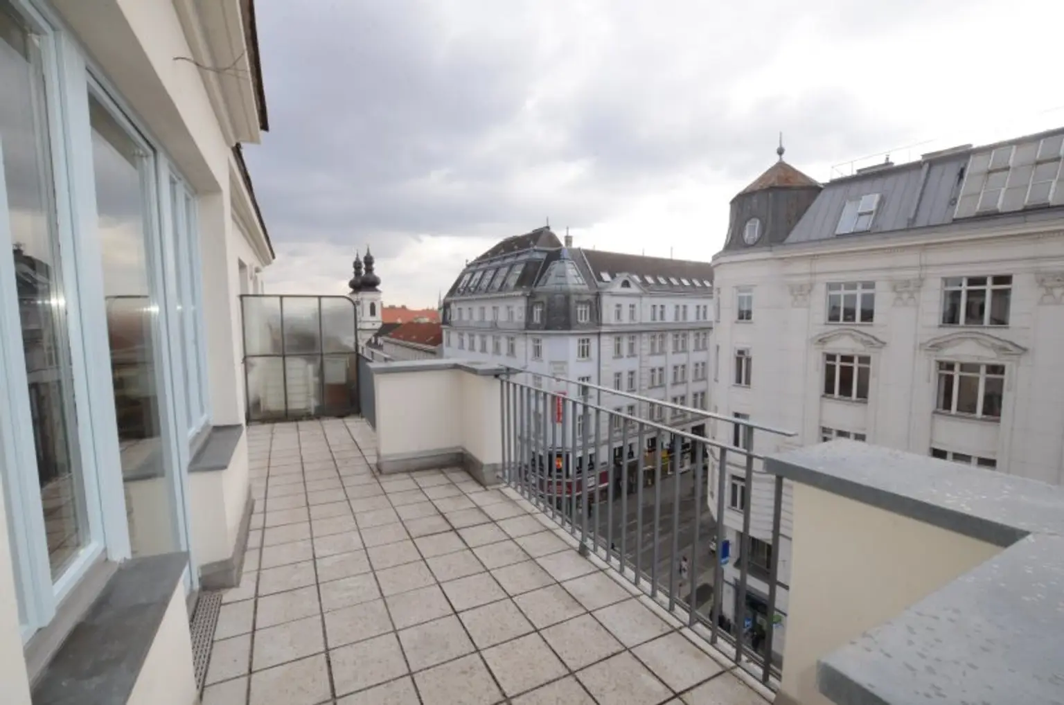 DG-Wohnung direkt beim Alten AKH