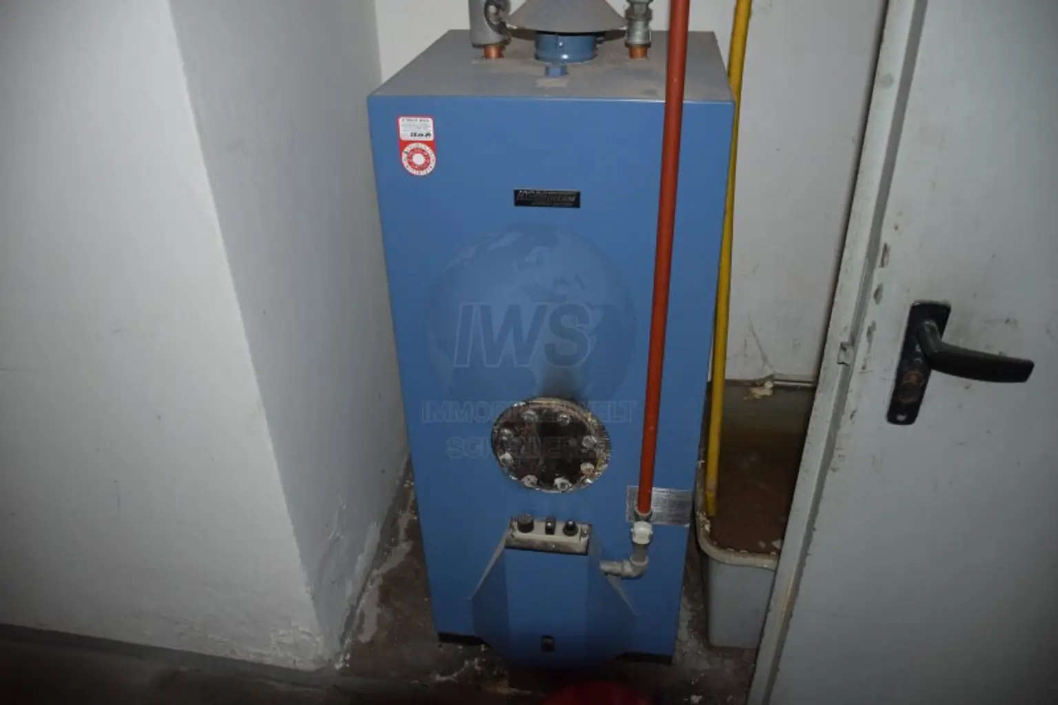 Großes Wohnhaus-Zentrumsnah-Sanierungsbedarf!