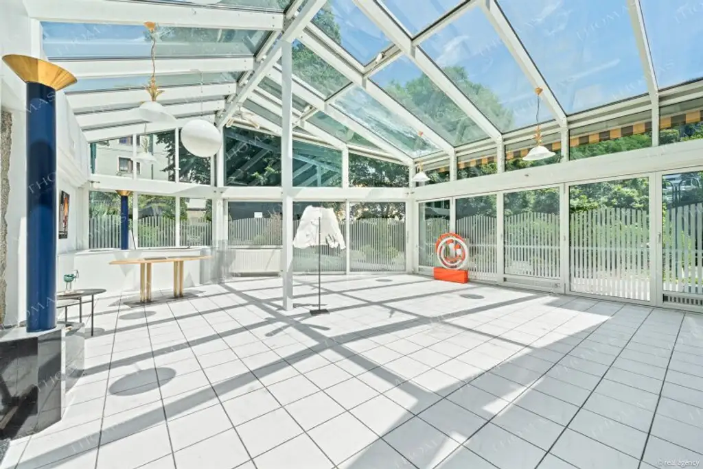 Kurparkjuwel "Villa Clar" - Boutiquehotel, Restaurant & 3 Geschäftsflächen