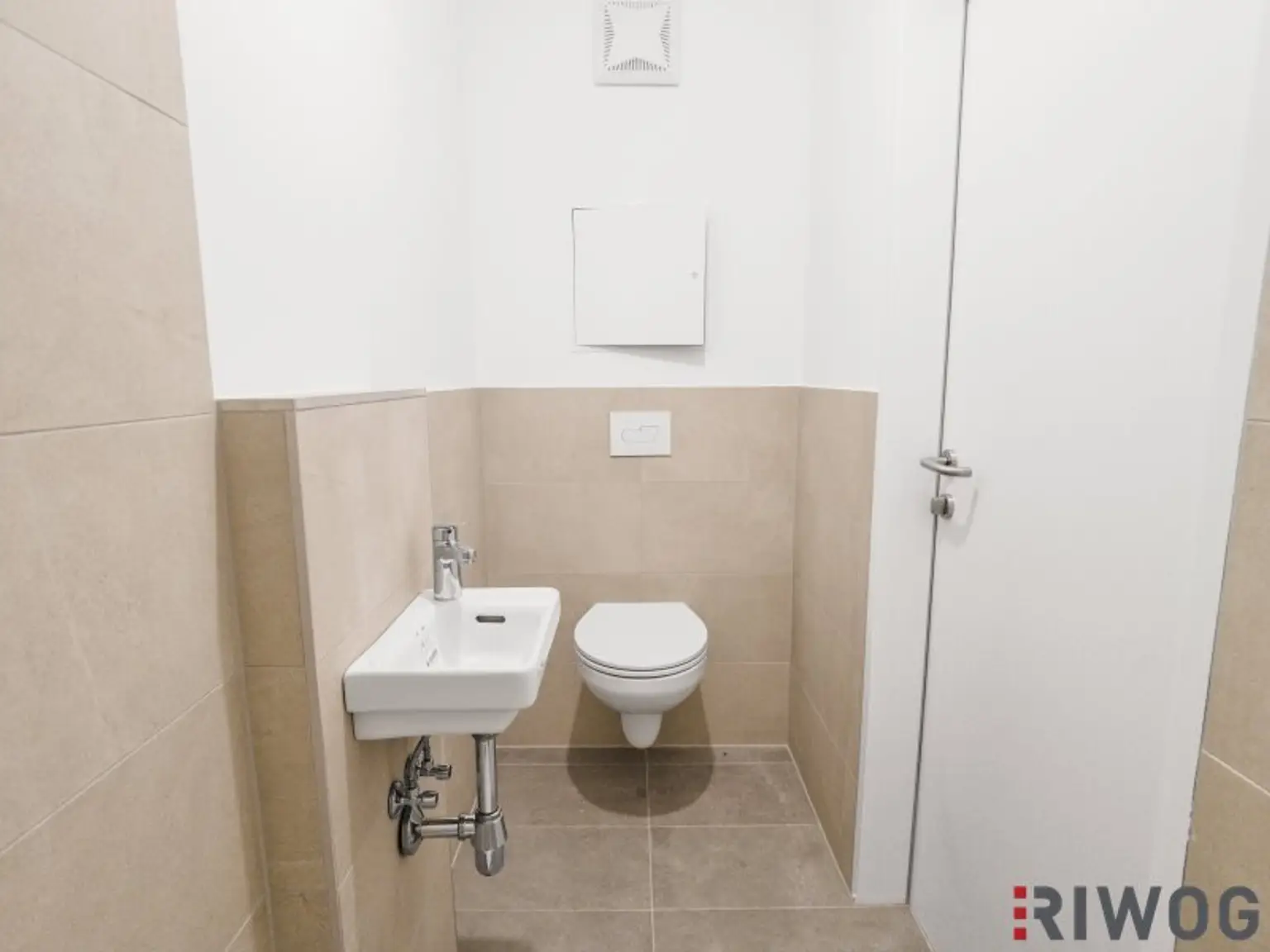 124m² Betriebsobjekt mit Halle und Büro | ebenerdige Einfahrt möglich | Luftwärmepumpe | Dusche und WC