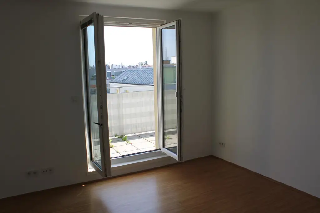 "33 m² Dachterrasse mit Wohnung"