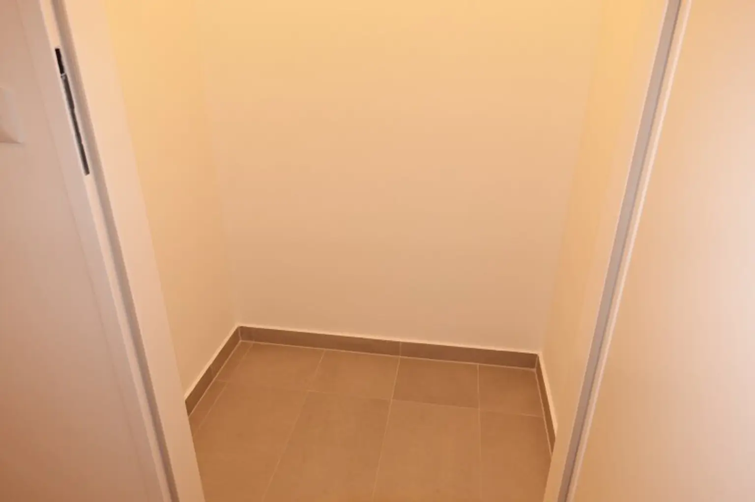 Ideale, großzügige Garconniere - tolle Aufteilung !
