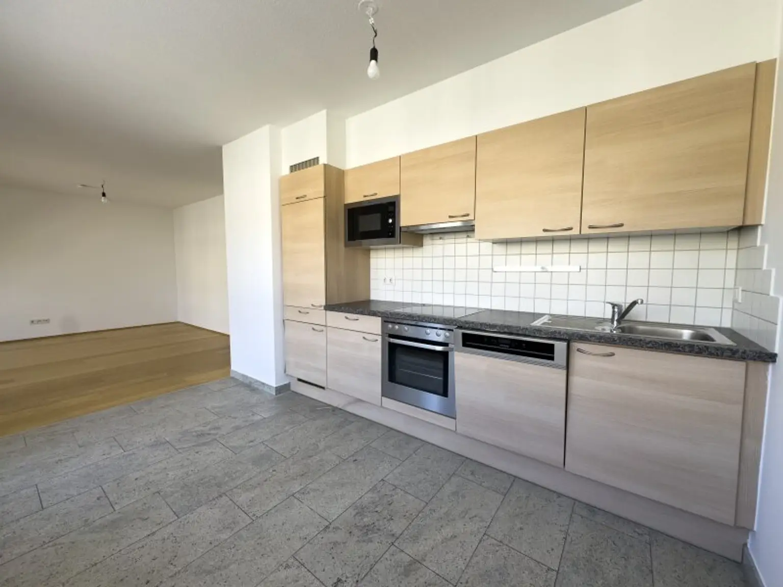 Neubau: Ruhige Lage nahe Lugner City | Top-Grundriss & Stellplatz im Kaufpreis inkludiert