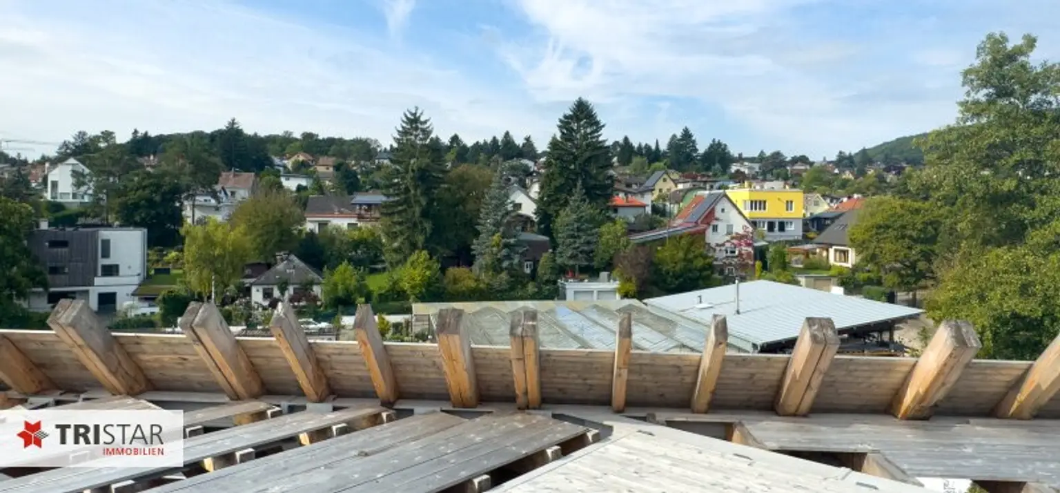 Investment am Wolfersberg · Architektur & Natur vereint! 18 Einheiten, 26 Garagenplätze, Dachgärten mit Pool – Waldpanorama !