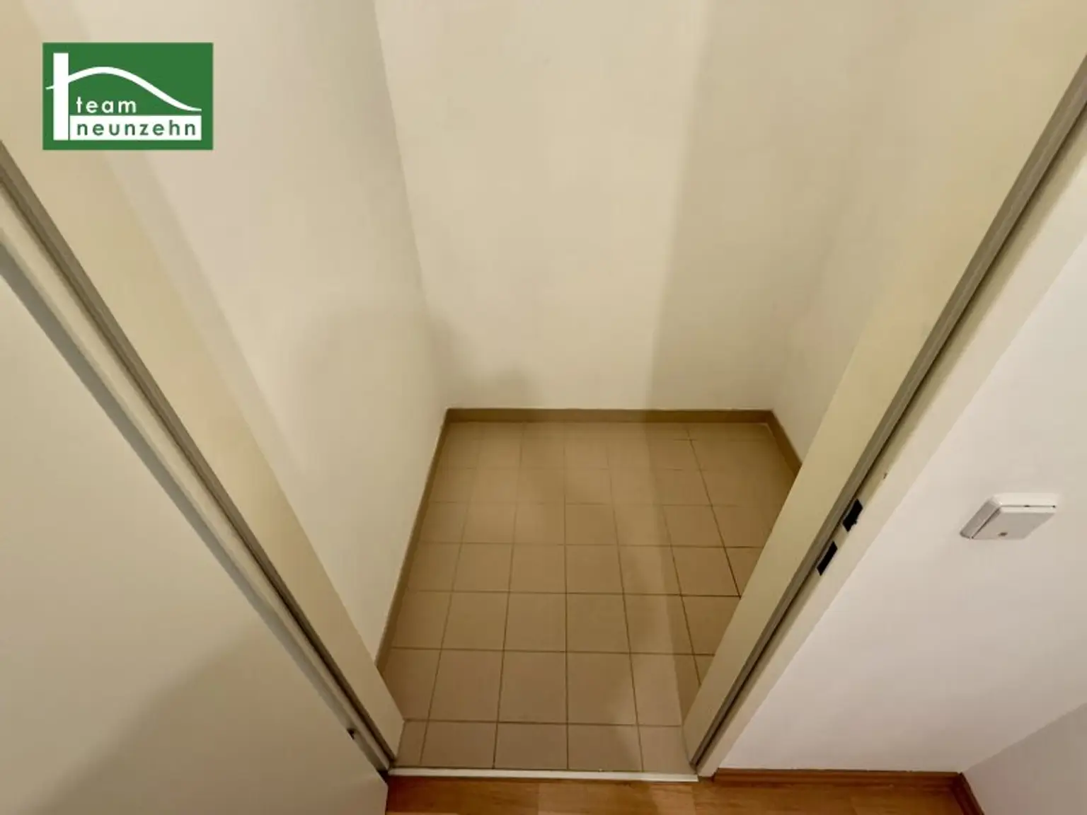 Ihr neues Zuhause in 1080 Wien: 3-Zimmer Wohnung inkl. Einbauküche und Balkon!