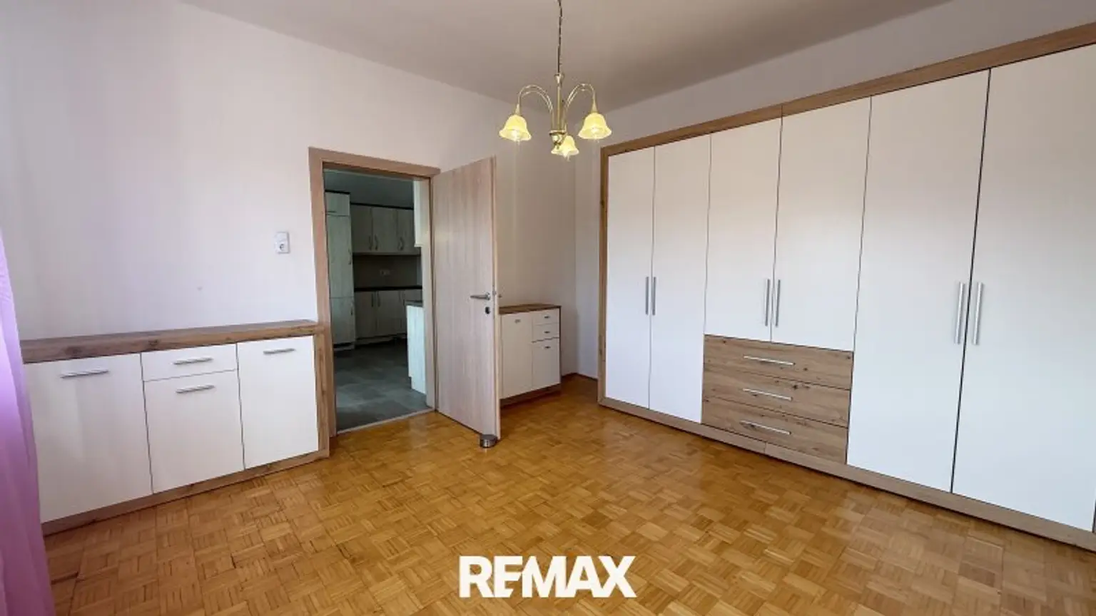 Zimmer 2 neben Küche