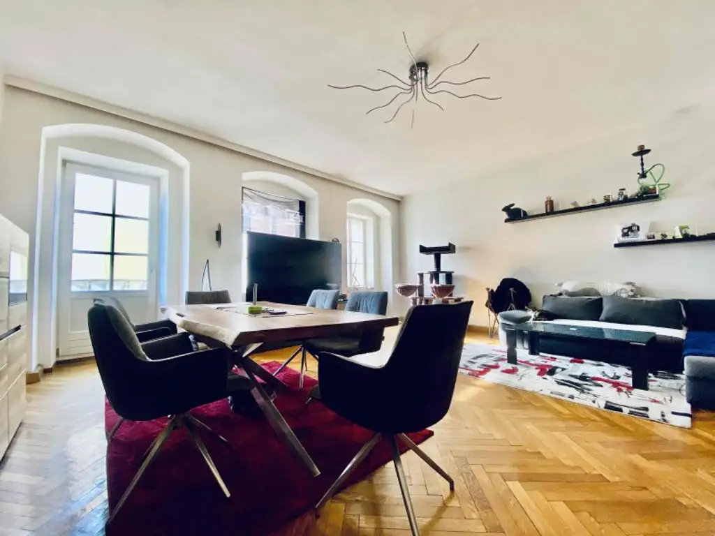 Stadthaus mit Geschichte und Entwicklungspotenzial im Herzen von Gmunden