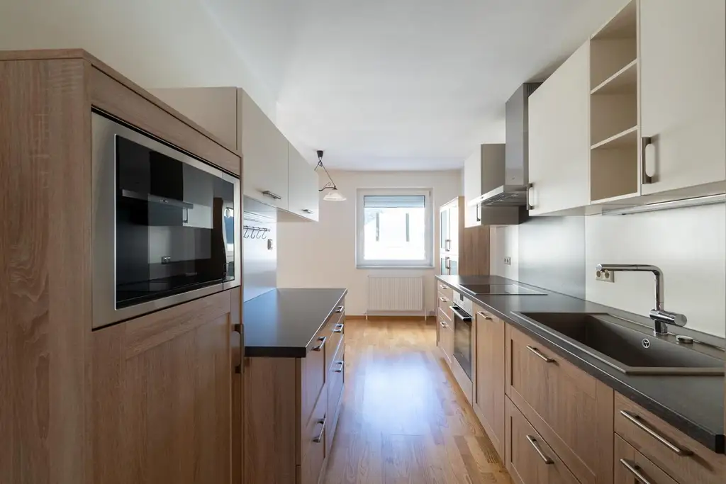 "Wohnträume werden Raum"