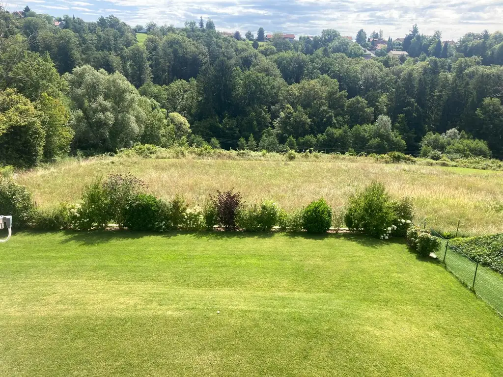 Neubau mit Lift, Wellness und vielen Extras