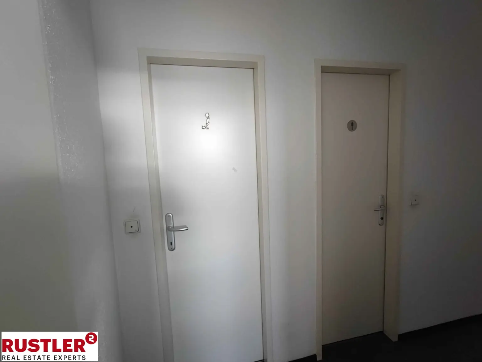 Bürofläche mit Rundumblick im 23. Bezirk