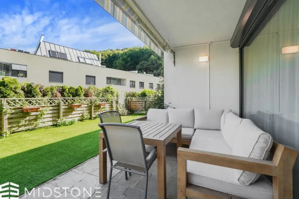 *Sonnige Gartenwohnung in ruhiger Lage* Komfortables Wohnen mit Terrasse und Garage