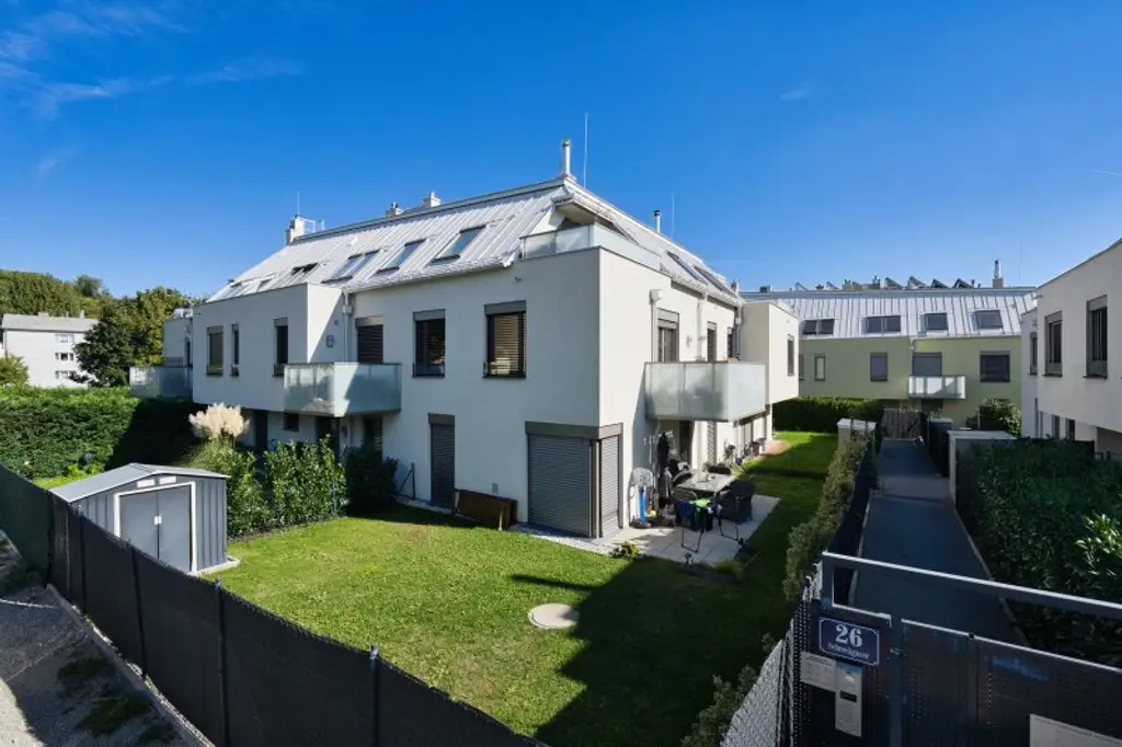 Sonnige 3-Zimmer-Eigentumswohnung mit Südterrasse & Garage – ruhig, grün & citynah an der renaturierten Liesing