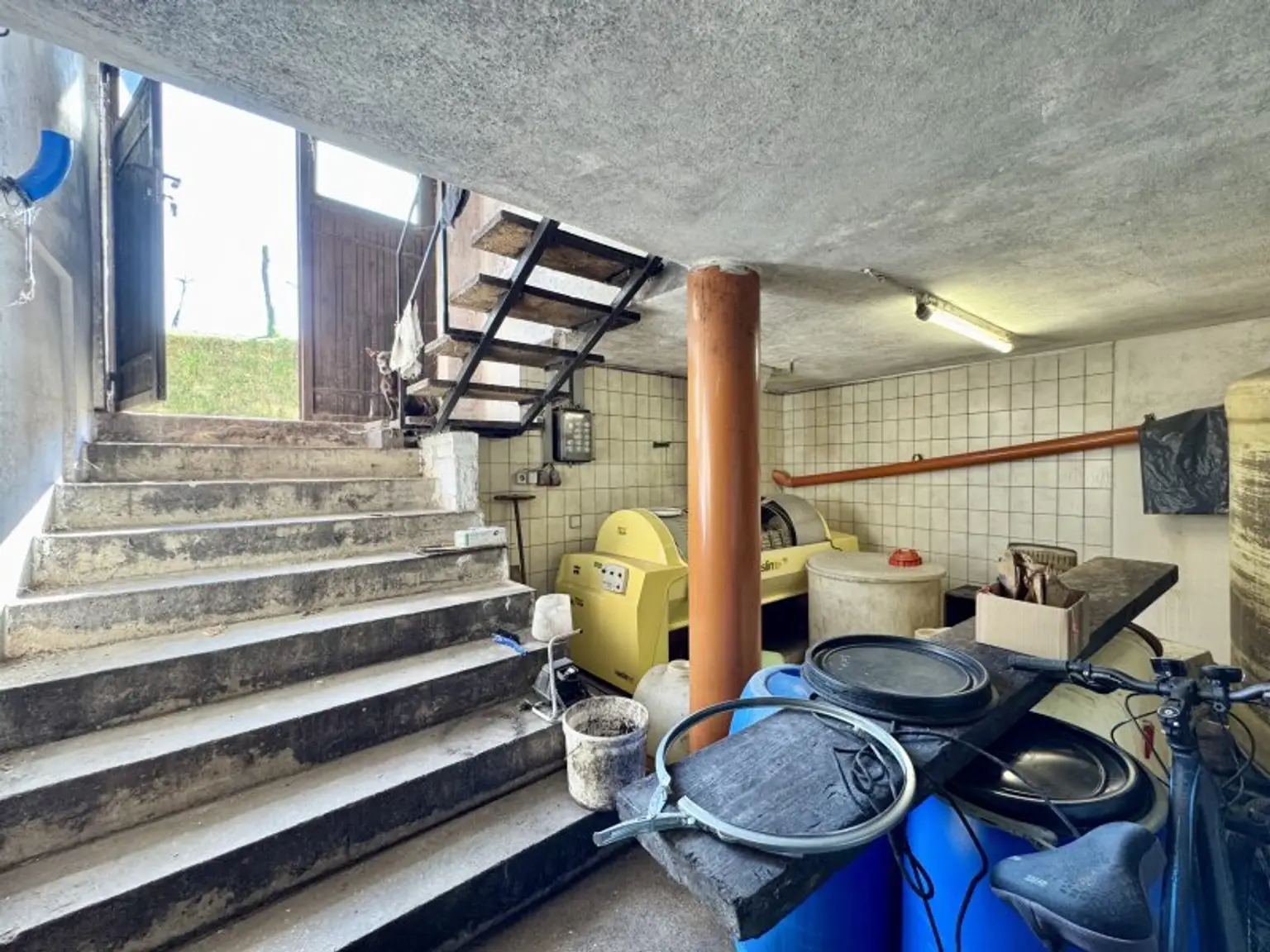 Weinkeller in idyllischer Kellergasse | Nähe Langenlois