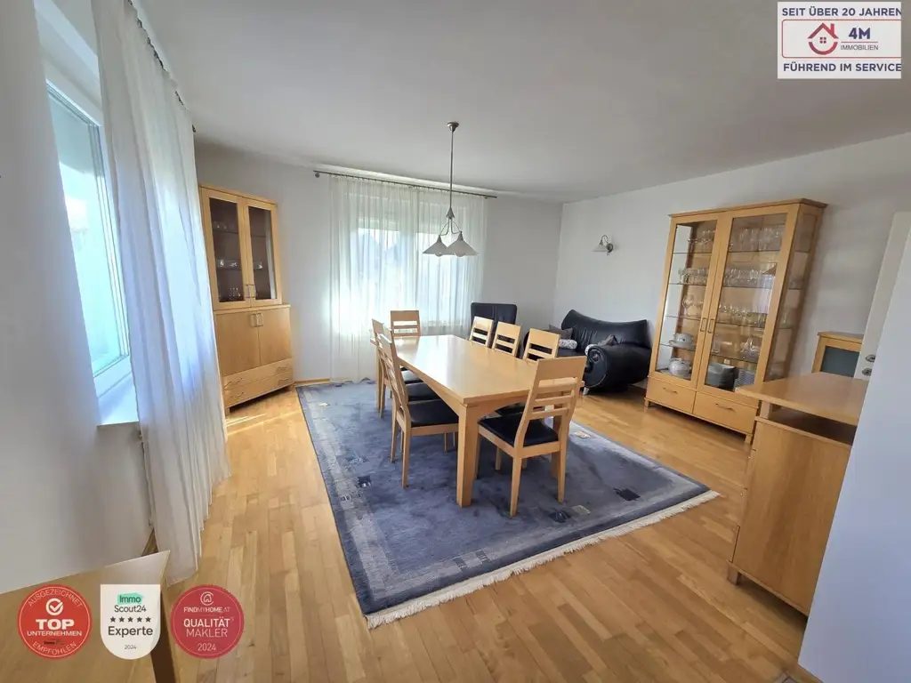 Stilvolles Einfamilienhaus mit gepflegtem Garten in bester Lage von Kobersdorf