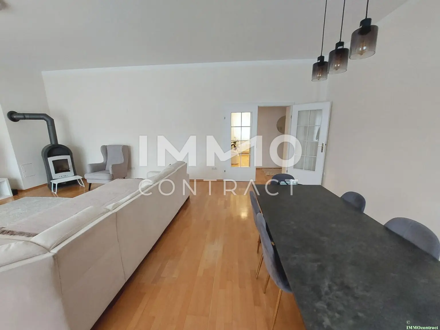 Helle122m² Mietwohnung mit Balkon und Terrasse im Zentrum von Amstetten - zwischen Hauptplatz und Bahnhof