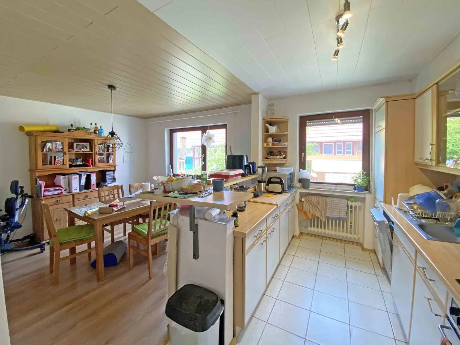 Wohnung_Hof_Küche