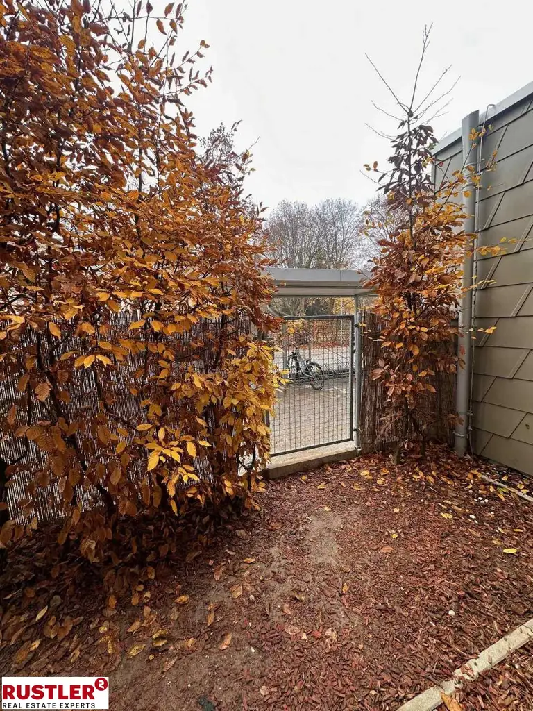 Exklusive 3-Zimmer Gartenwohnung mit großem, uneinsehbarem Garten