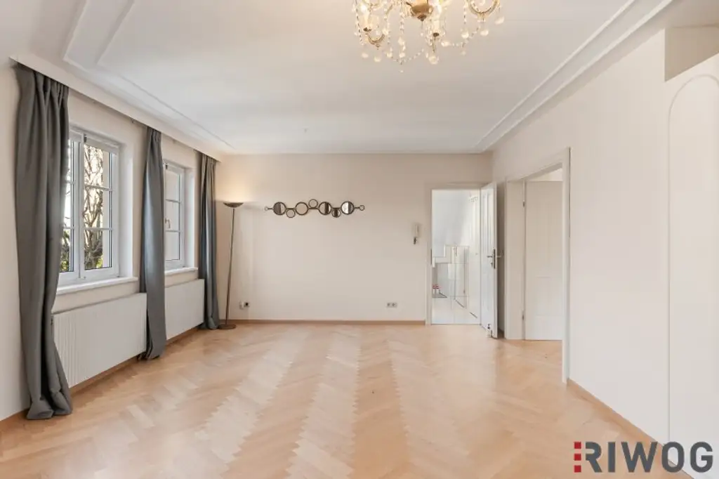 Private Estate Villa mit Fernblick | Privatwald | Virtual Tour | 4.200m2 Garten |  25 min. in den 1. Bezirk | Pool & Sauna
