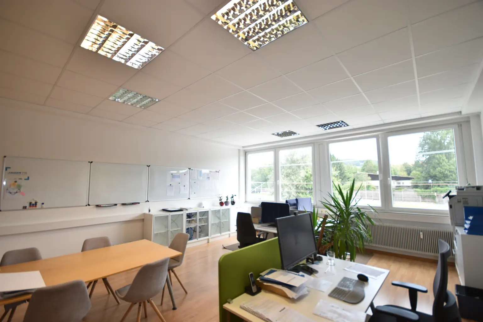 "BÜRO/PRAXIS/CO-WORKSPACE in Bergheim mit guter Anbindung"