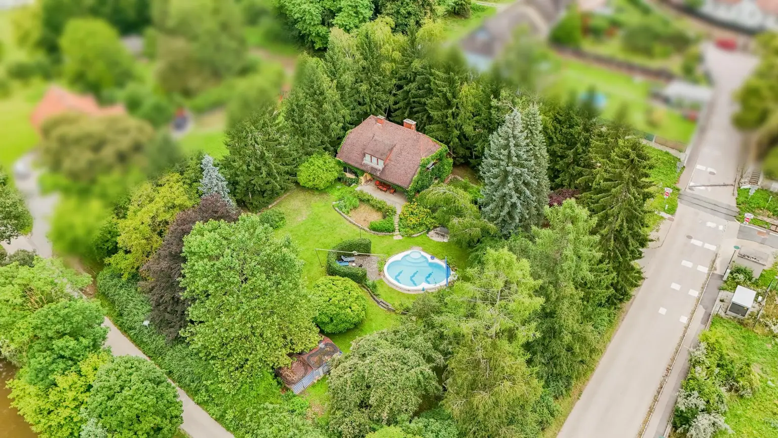 Bezauberndes Landhaus inmitten herrlicher Natur!