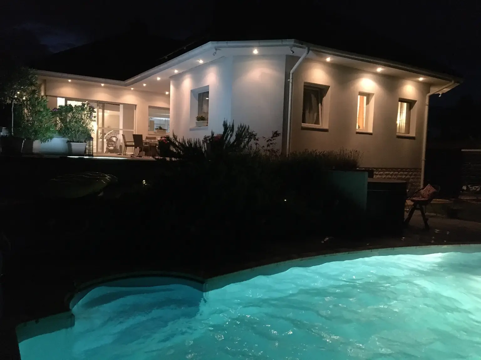 Energieeffiziente Villa im 16. Bezirk von Budapest