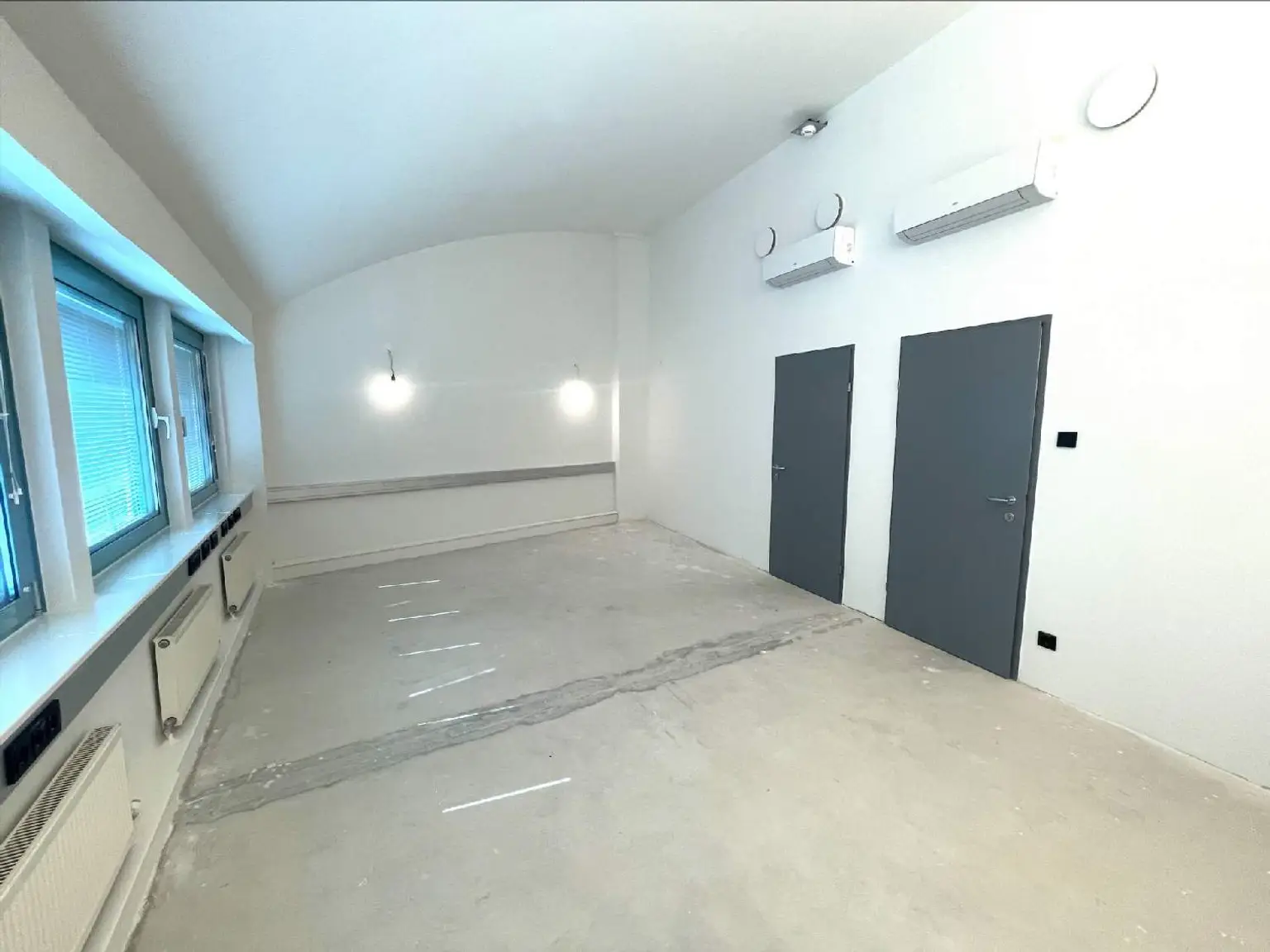 Repräsentatives Büro in zentraler Lage  mit Terrasse zu mieten