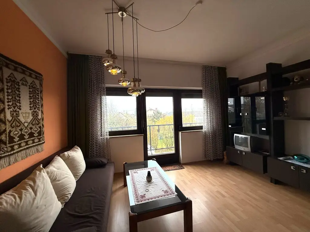 Leben, Lachen, Entspannen – Ihr Zuhause mit Pool und Gartenidylle