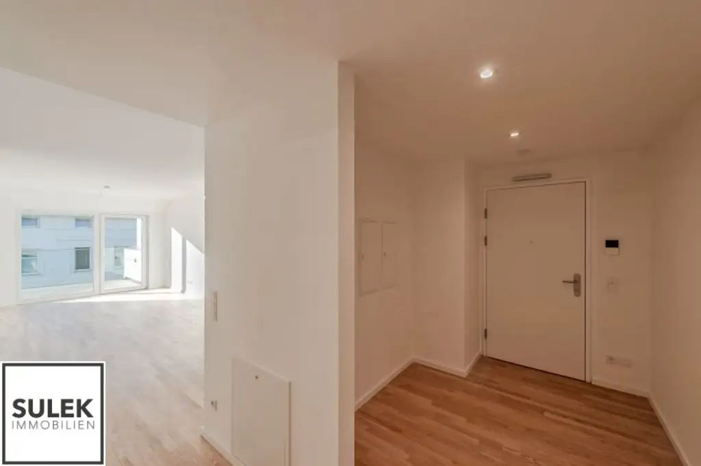 Luxuriöse 2-Zimmer Wohnung mit Terrasse ~ Abendsonne genießen ~ ab Neujahr verfügbar!