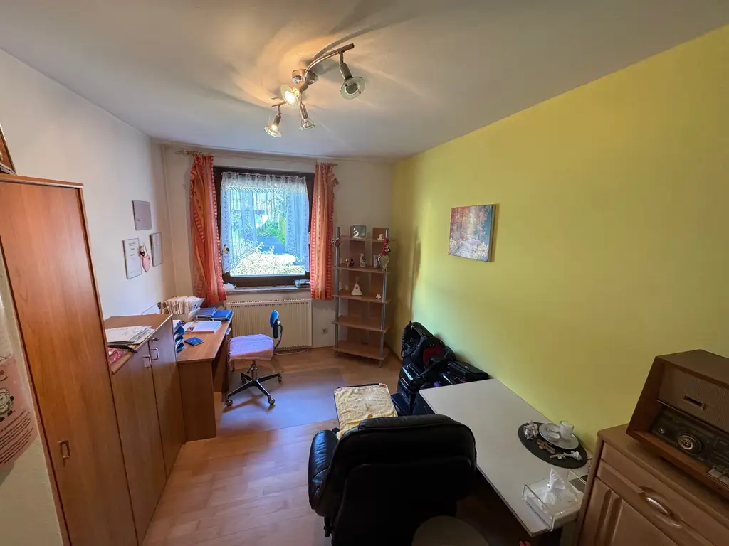 Gepflegtes Reihenhaus in sonniger und zentraler Lage von Piesendorf