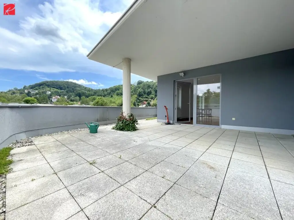 NEUER PREIS: Zentraler Wohntraum mit großzügiger Terrasse