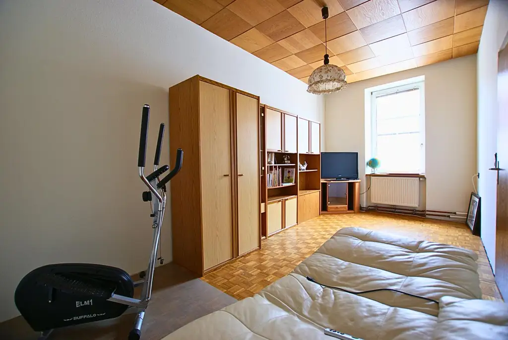 WOHNEN IM KNAPPENHOF! Großzügige 3-Zimmerwohnung!