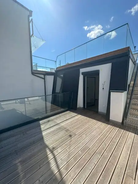 Traumdomizil in Wien: Maisonette mit Whirlpool, Sauna & Panoramablick!