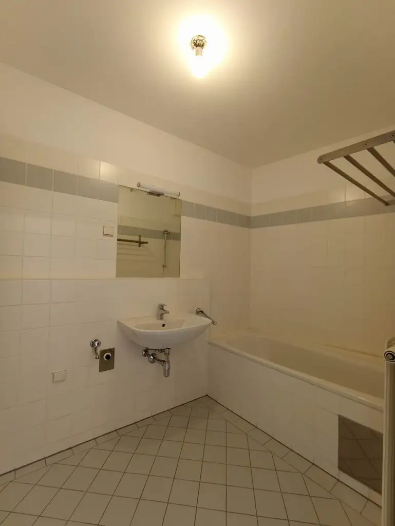 Helle, super geschnittene 2-Zimmer-Wohnung im 4.Bezirk!