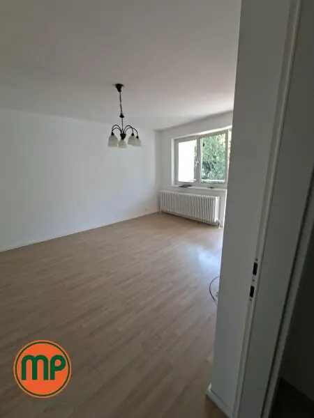 Helle 3 Zimmerwohnung mit Loggia im Herzen von Döbling