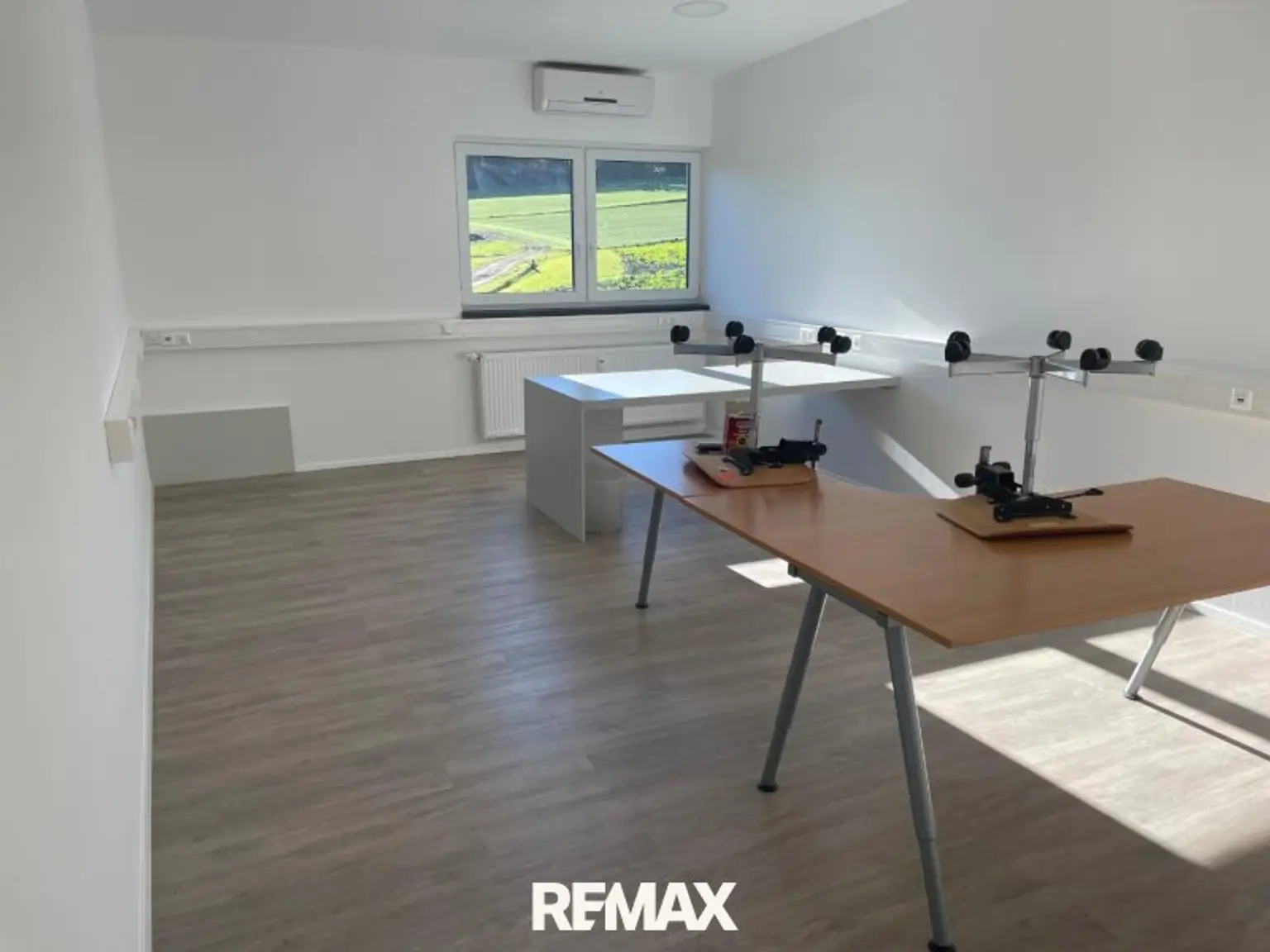 Büro OG