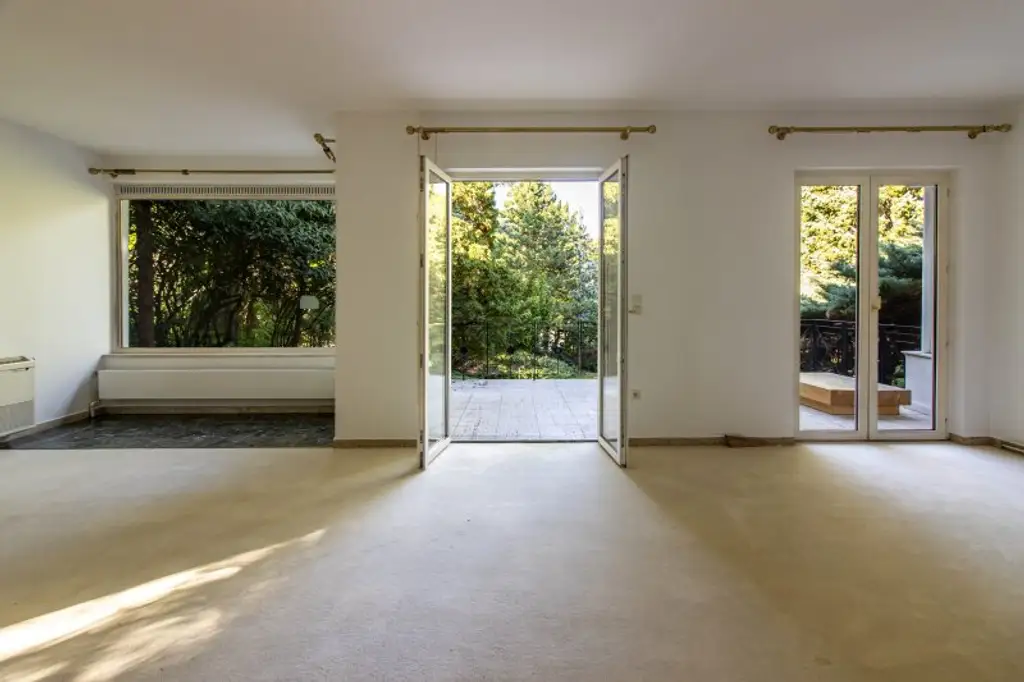 Familienheim mit Privatsphäre - Elegantes Wohnen in Harmonie mit der Natur