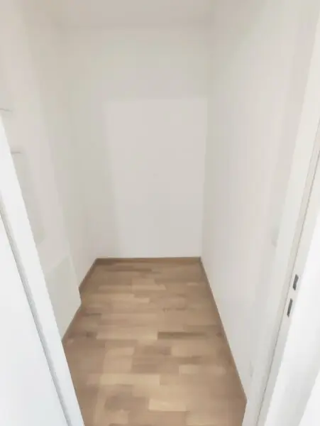 Arndtstraße! Neubau 2-Zimmer-Erstbezug mit Balkon im 4. Liftstock - Top48