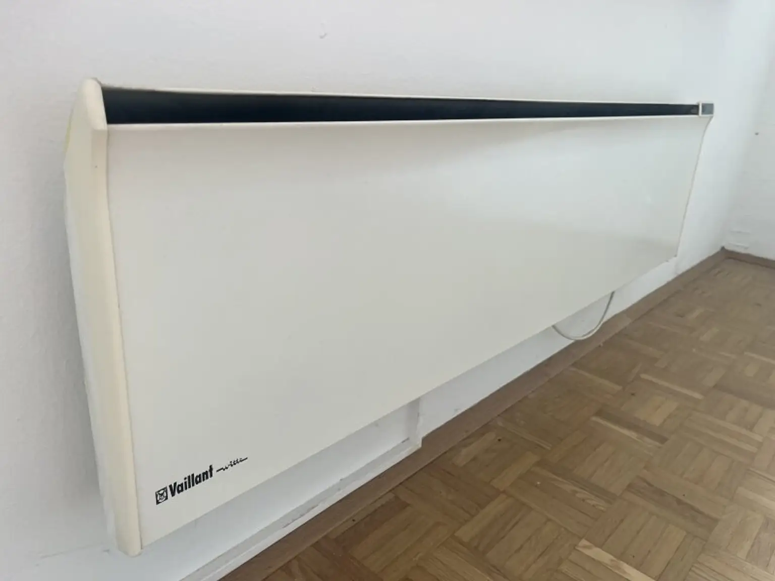 2,5 Zimmer Eigentum in saniertem Haus (U1 Nähe)