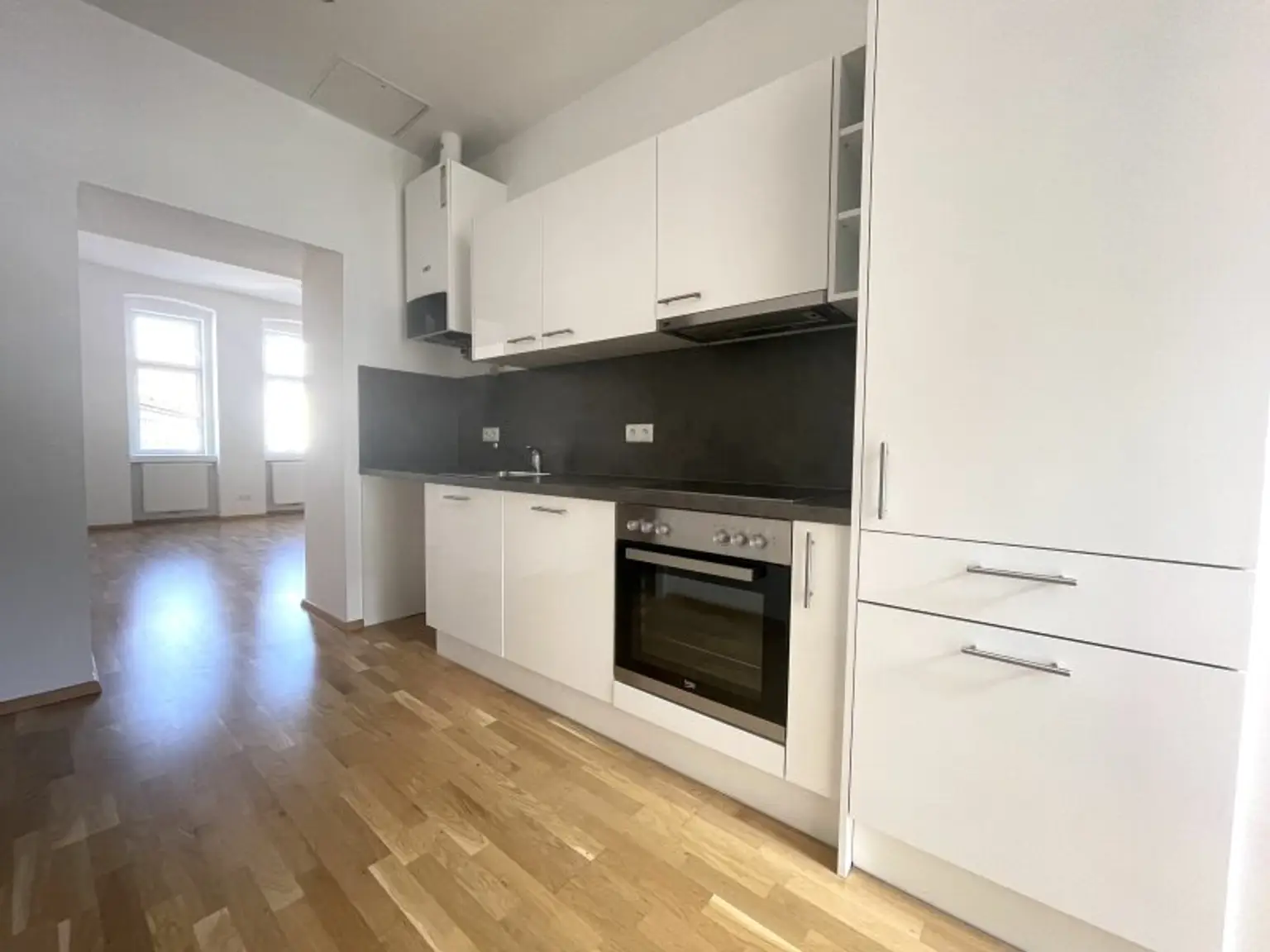 WUNDERSCHÖN sanierte 3-Zimmer-Wohnung, Hütteldorfer Straße, in 1150 Wien!