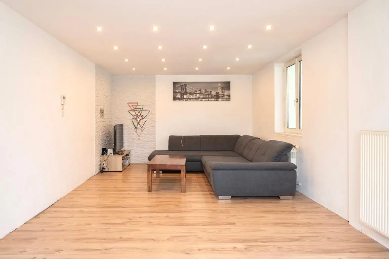 Wohn- und Essbereich 1