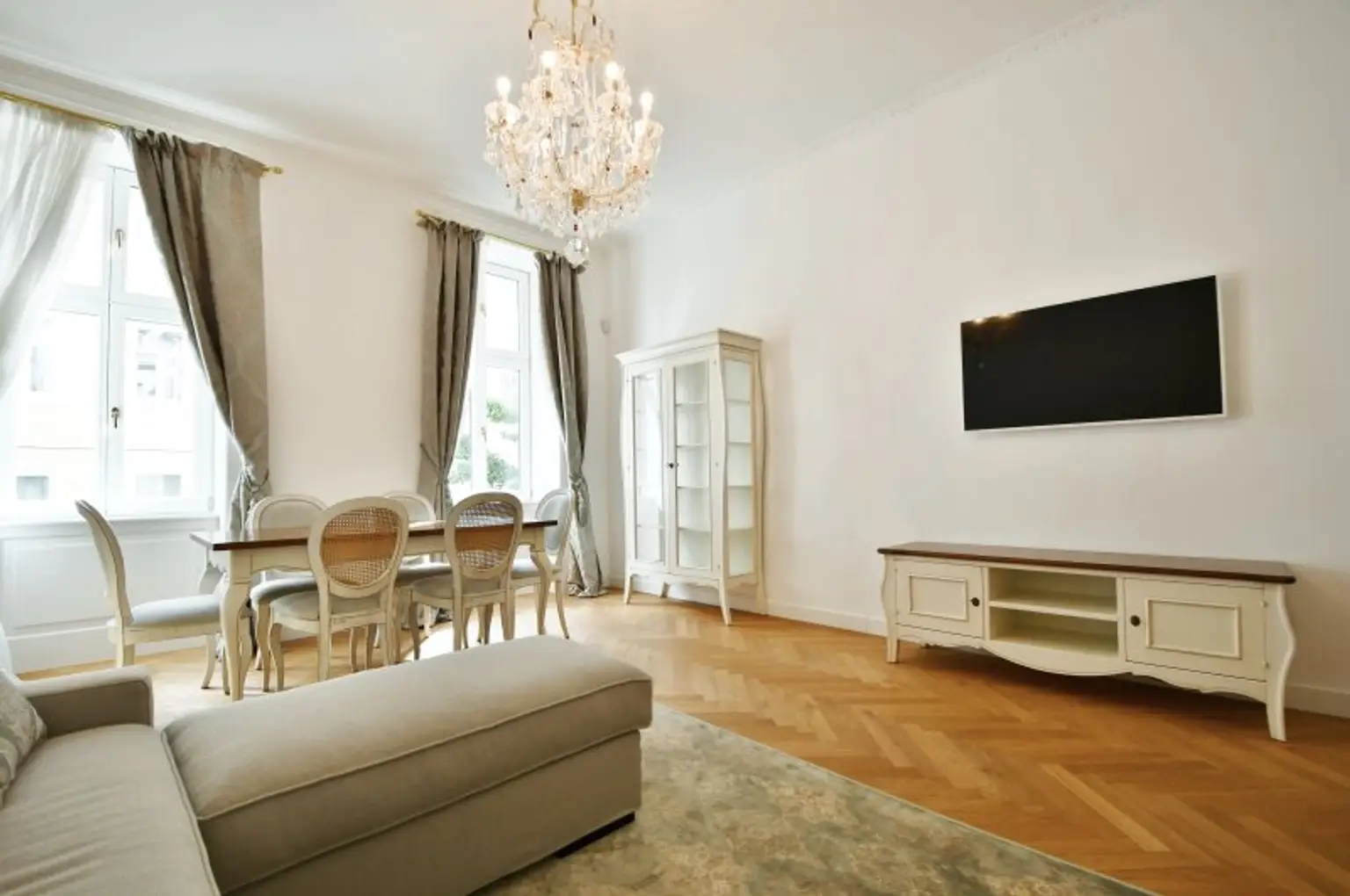 Charmante Stilaltbauwohnung im Servitenviertel – Eleganz & Ruhe in Bestlage