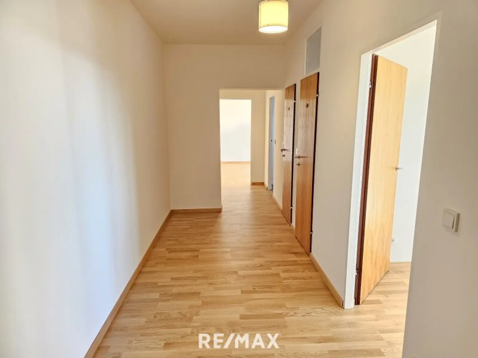 Vorzimmer mit viel Stauraum