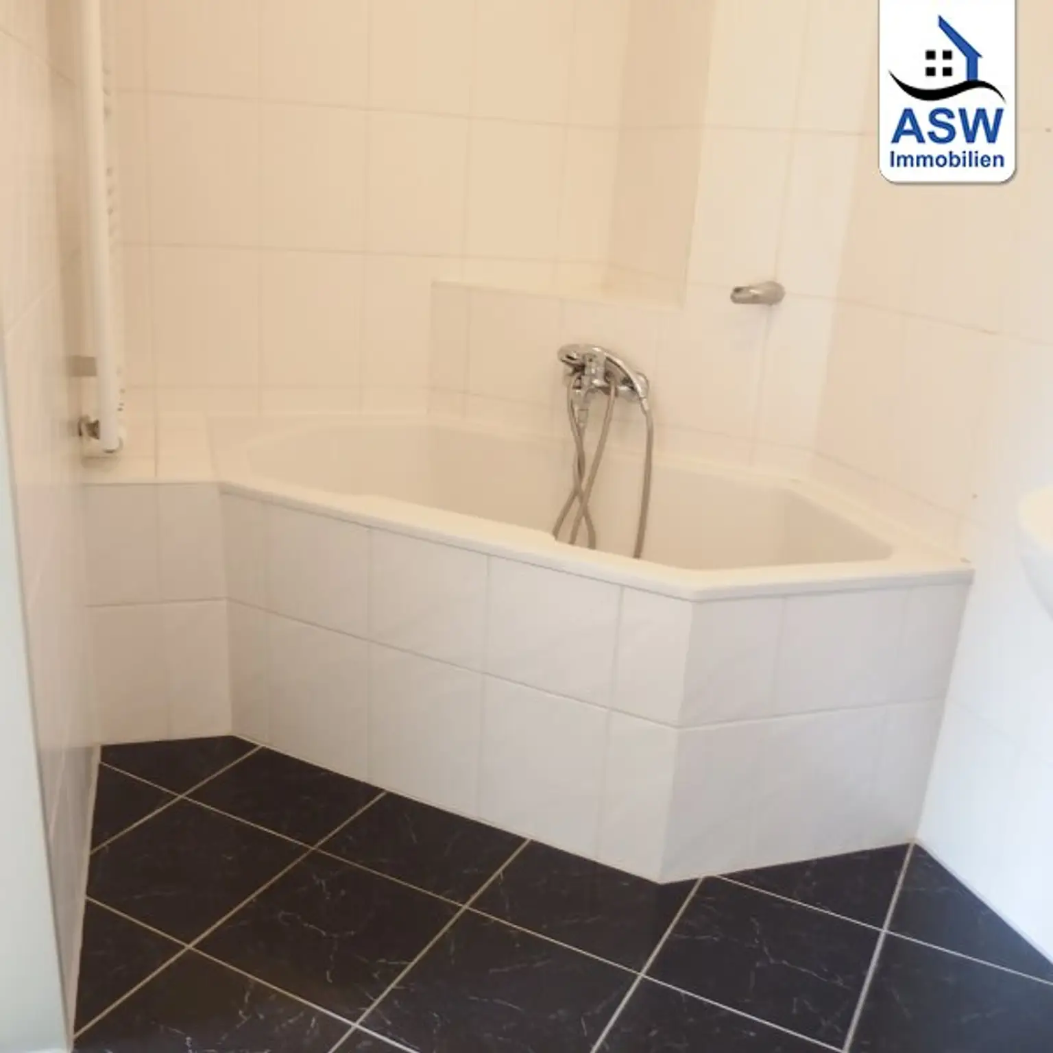 Schöne 2-Zimmerwohnung mit Balkon unweit der U4 (befristet vermietet)