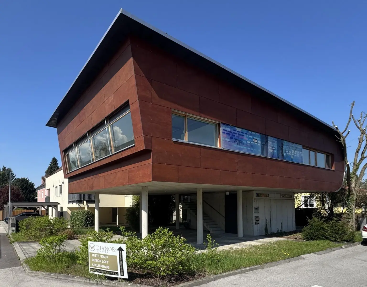 ATELIERHAUS zum Wohnen und/oder Arbeiten
