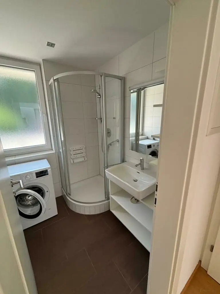 Schiefling - Penthouse Wohnung mit Seeblick und Privatstrand am Wörthersee
