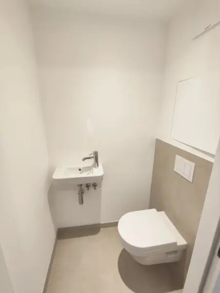 Arndtstraße! Neubau 2-Zimmer-Erstbezug mit Balkon im 4. Liftstock - Top48